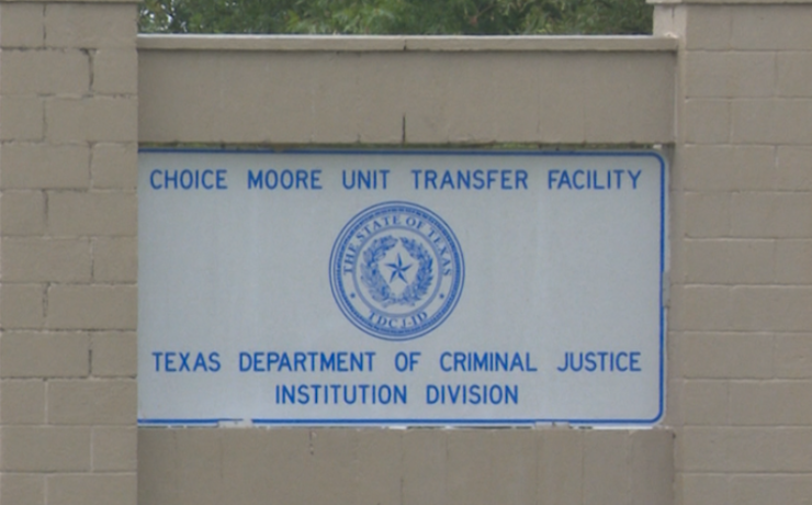Choice Moore Unit sign in Bonham Texas
