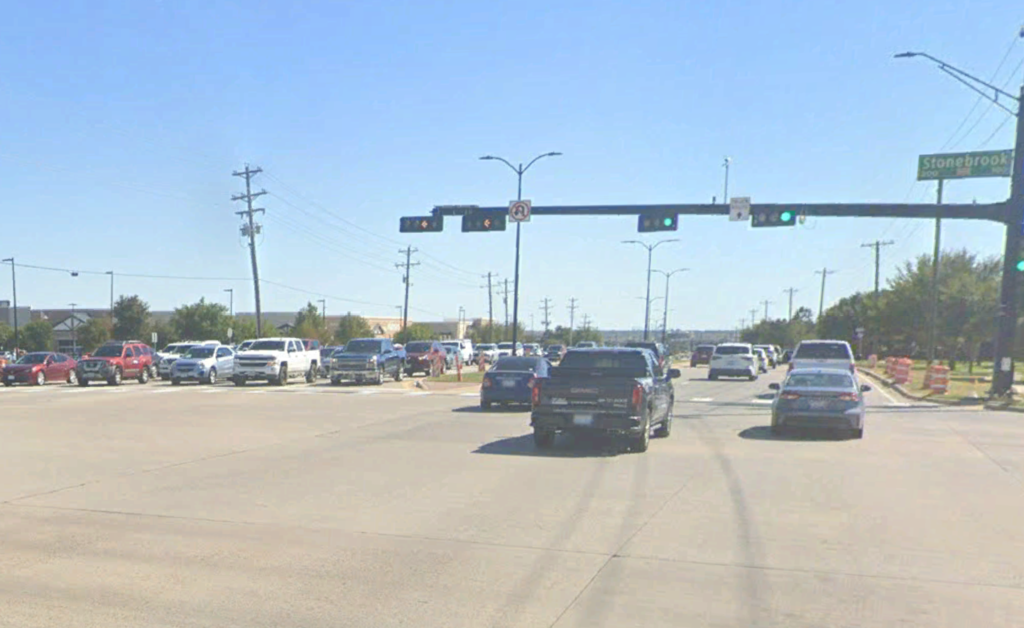 IntersectionTrafficFrisco Busy Frisco Intersection. Stonebrook and FM 423.