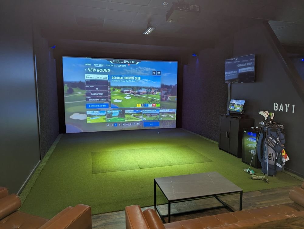 Back Nine Hardy Oak Tees Up an Exciting Golf Experience
