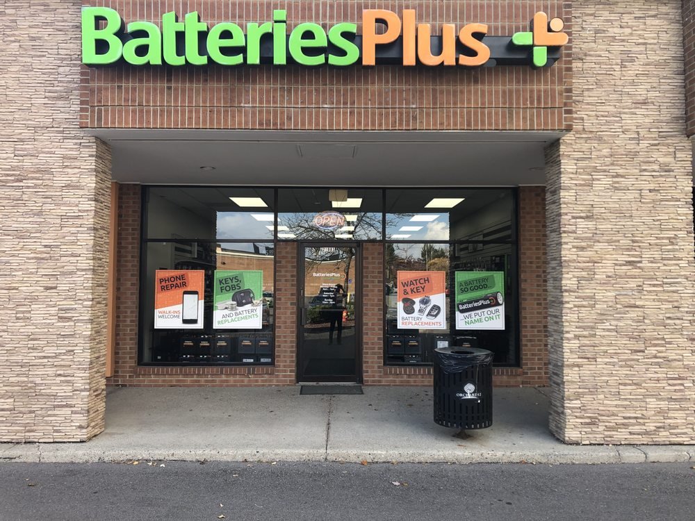 Representative Batteries Plus storefront for the Batteries Plus Amarillo I-40 project