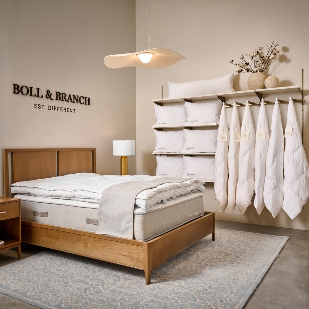 bollandbranchinterior Boll and Branch bed and pillow display, representative image for Boll & Branch in Austin