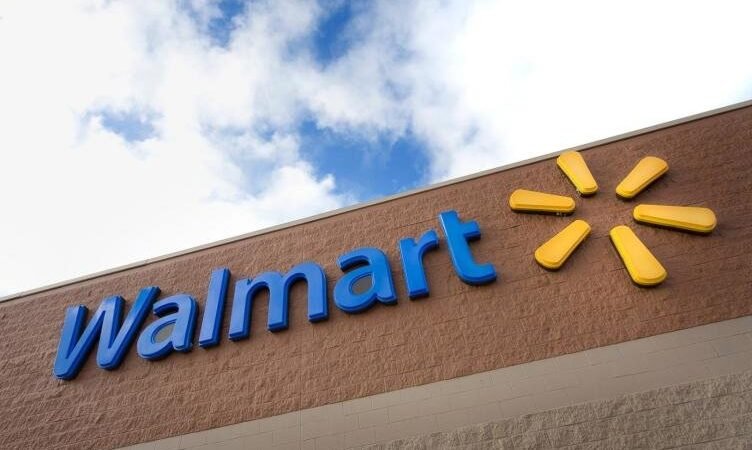 walmartsign Walmart storefront sign at an existing location